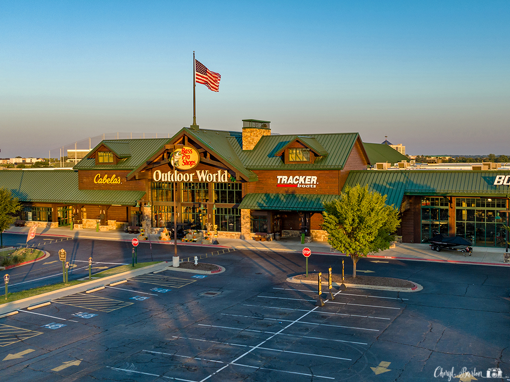 drone photograph Bass_Pro_Shops_Pinnacle_Hills_Area_Rogers, Arkansas, NWA